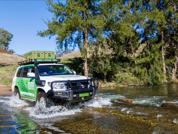 10 Days Laos Adventure 4WD Tour
