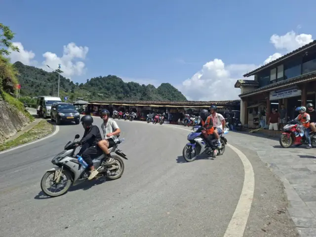 2-Day Pakse Easy ride Adventure in Bolovens - Southern Laos