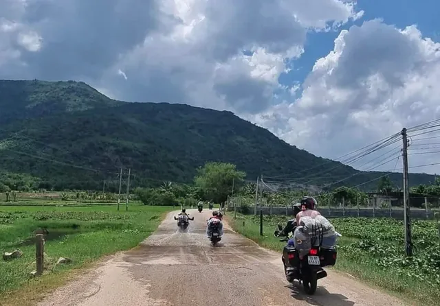 30 Days Laos Easy Rider Entirety Tour